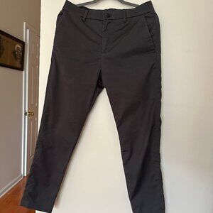 Banana Republic Slim Tapered Performance Slacks 30x30